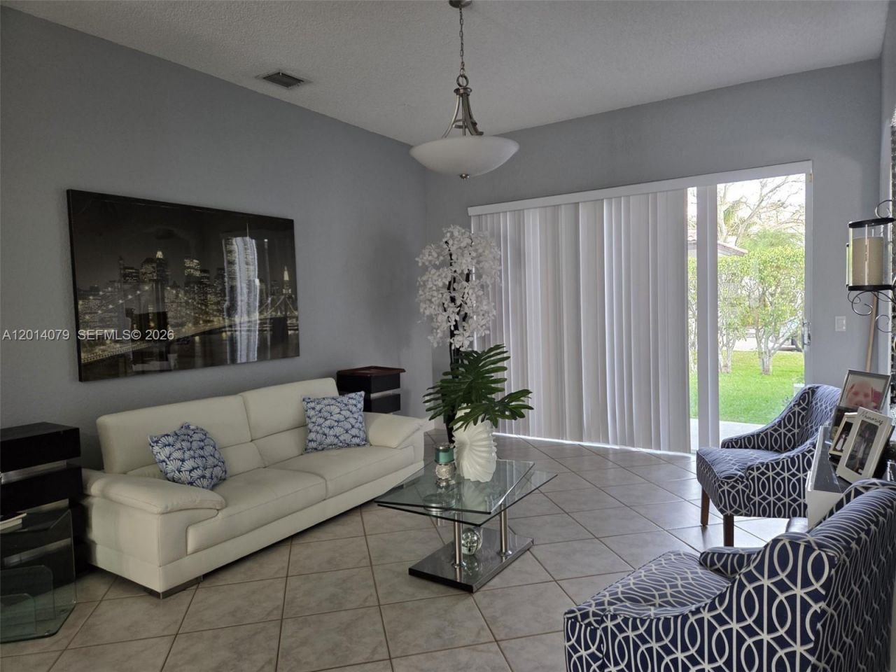 1101 NW 180th Ave , Pembroke Pines, FL 33029 Photo