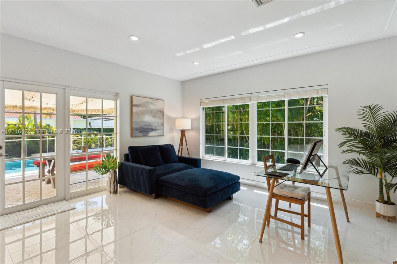 7511 Miami View Dr, North Bay Village, FL 33141 Photo