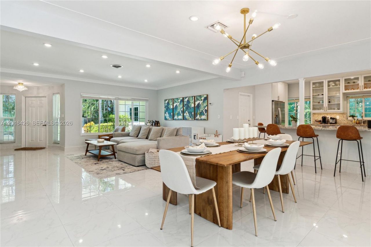 7511 Miami View Dr, North Bay Village, FL 33141 Photo