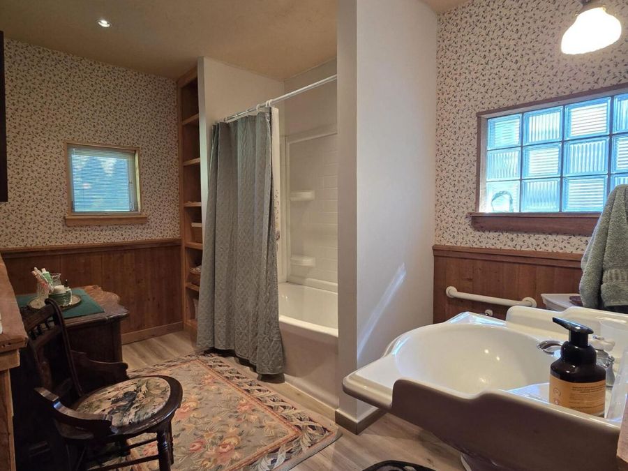 Property Image 38
