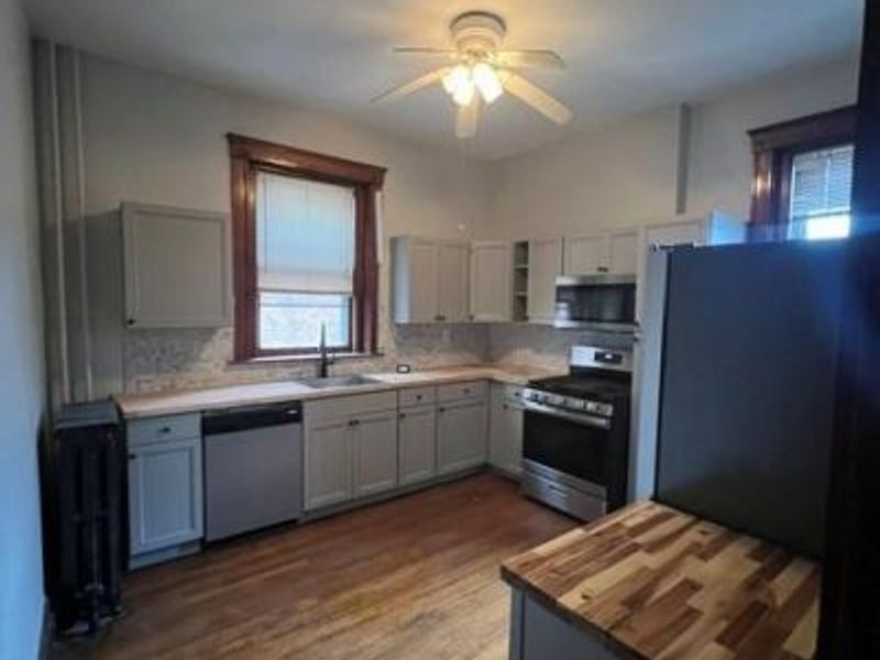 3825 Eastern Avenue, Cincinnati, OH 45226 Photo 3