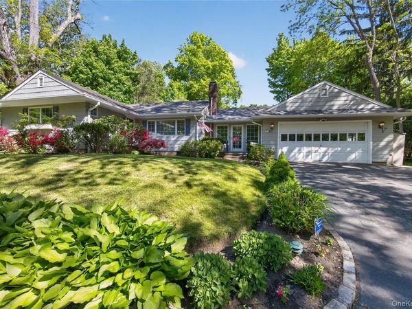 247 Buckram Road, Locust Valley, NY 11560