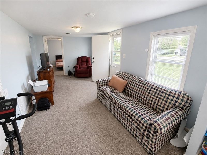 9622 Ravenna Road, Twinsburg, OH 44087 Photo 3