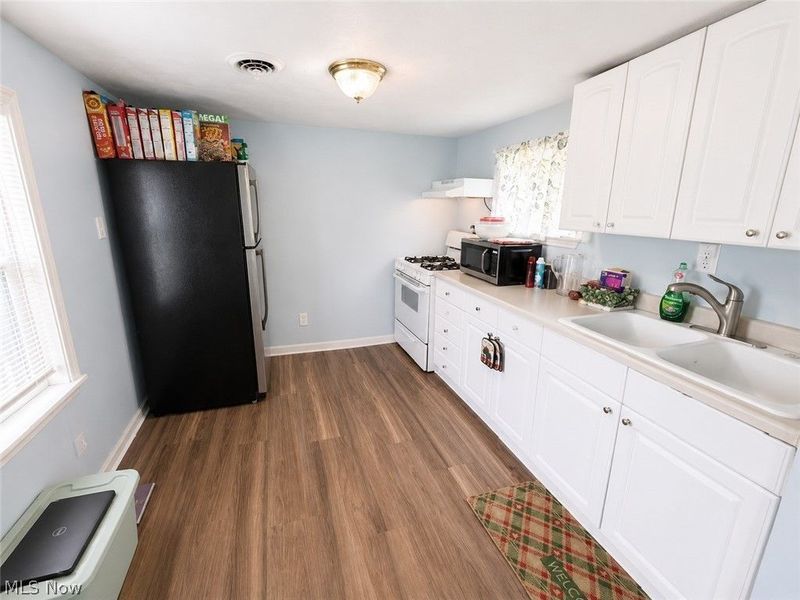 9622 Ravenna Road, Twinsburg, OH 44087 Photo 5
