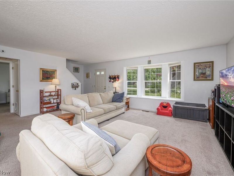 1722 W Idlewood Drive, Twinsburg, OH 44087 Photo 12