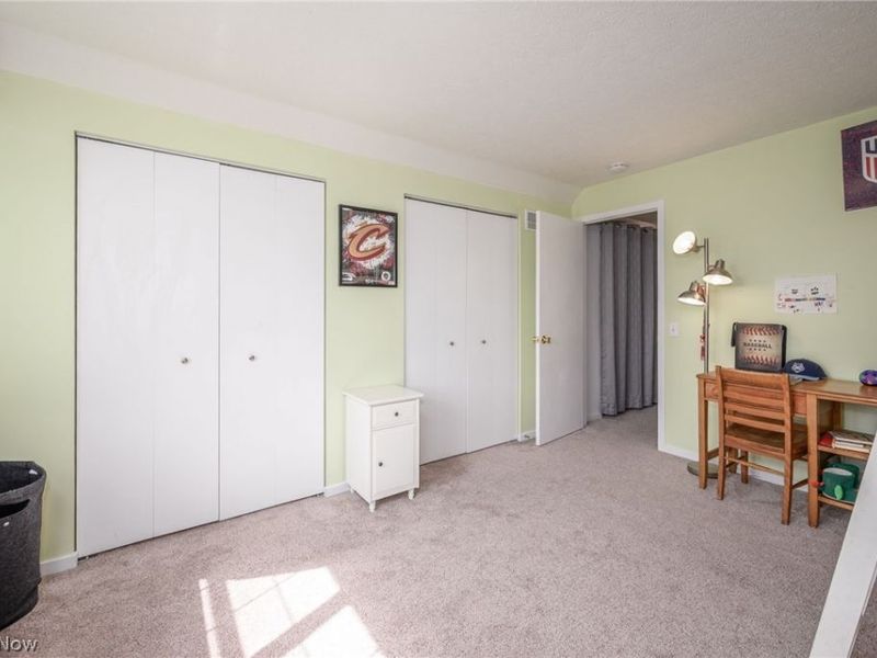 1722 W Idlewood Drive, Twinsburg, OH 44087 Photo 27