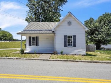 14989 Kentucky 1247 , Eubank, KY 42567
