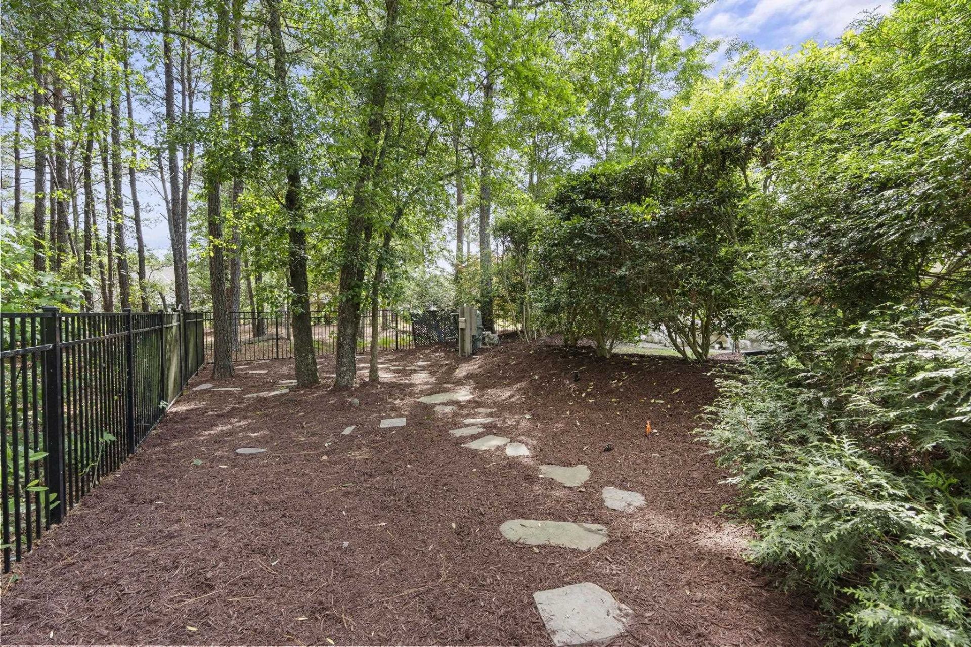 173 Henry Middleton Blvd. Photo 52