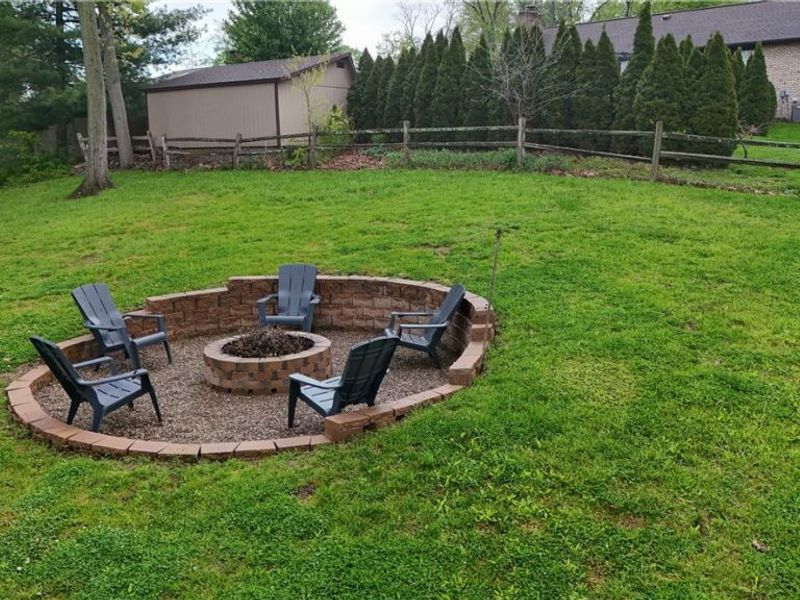2490 Oak Tree Drive NW, Dover, OH 44622 Photo 15
