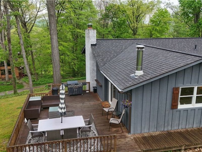 2490 Oak Tree Drive NW, Dover, OH 44622 Photo 6