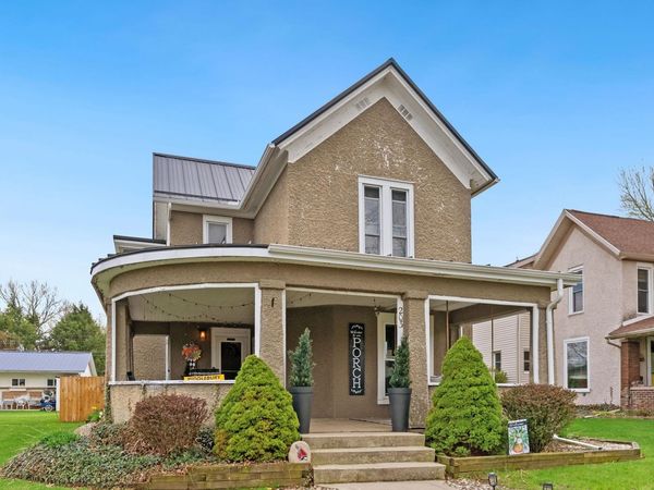 203 W Berry Street, Middlebury, IN 46540