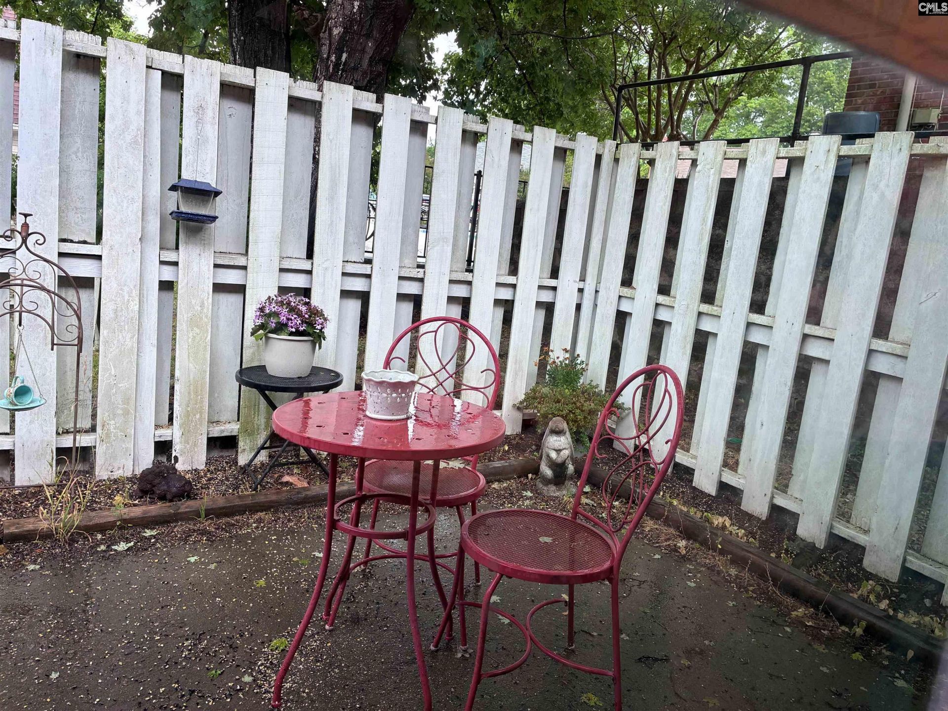1280 Hulon Circle  Photo 11