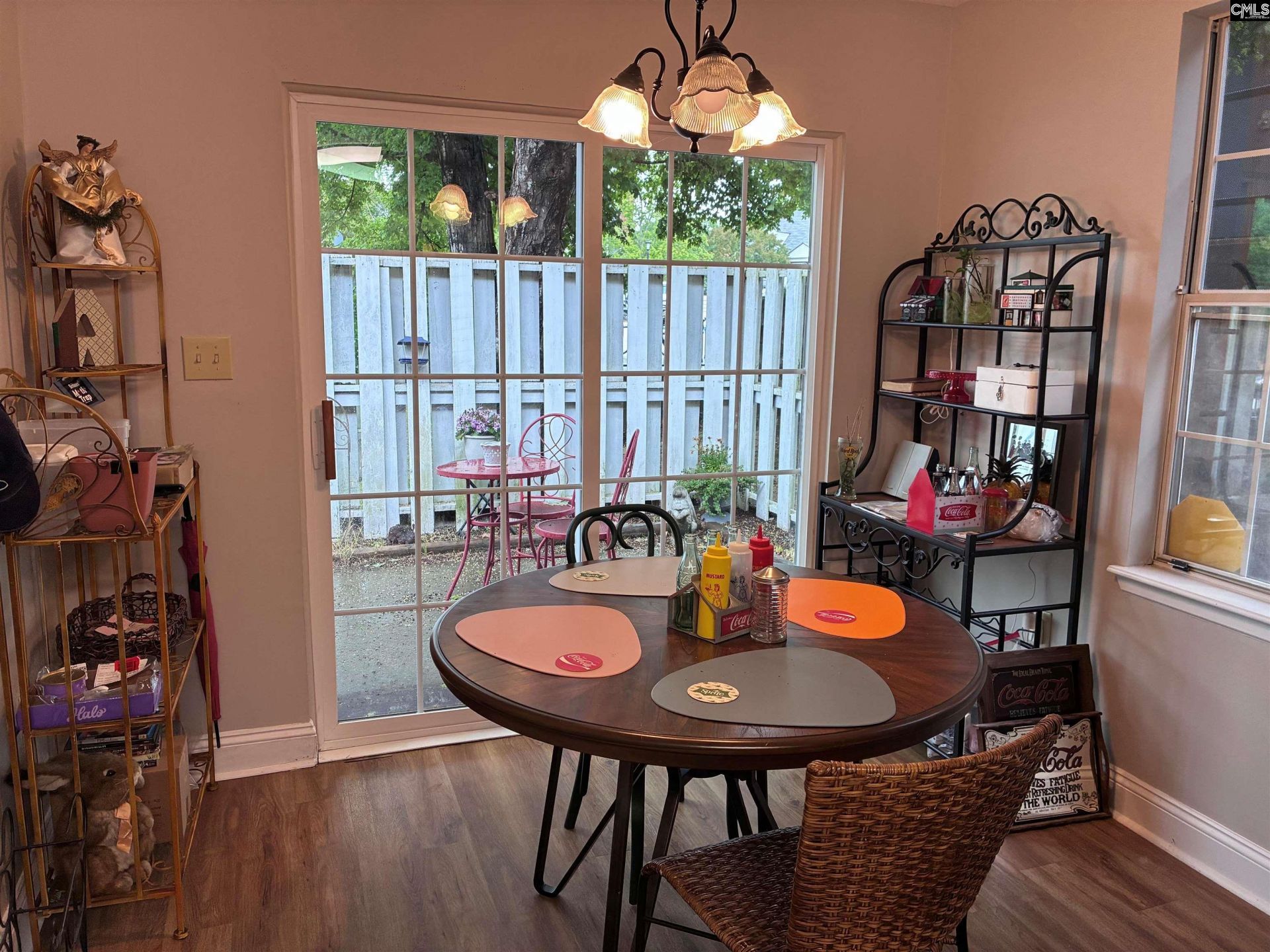 1280 Hulon Circle  Photo 8