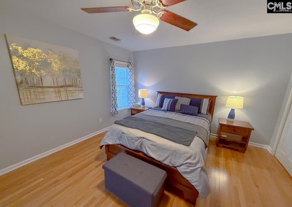 307 Heatherstone Road  Photo 13