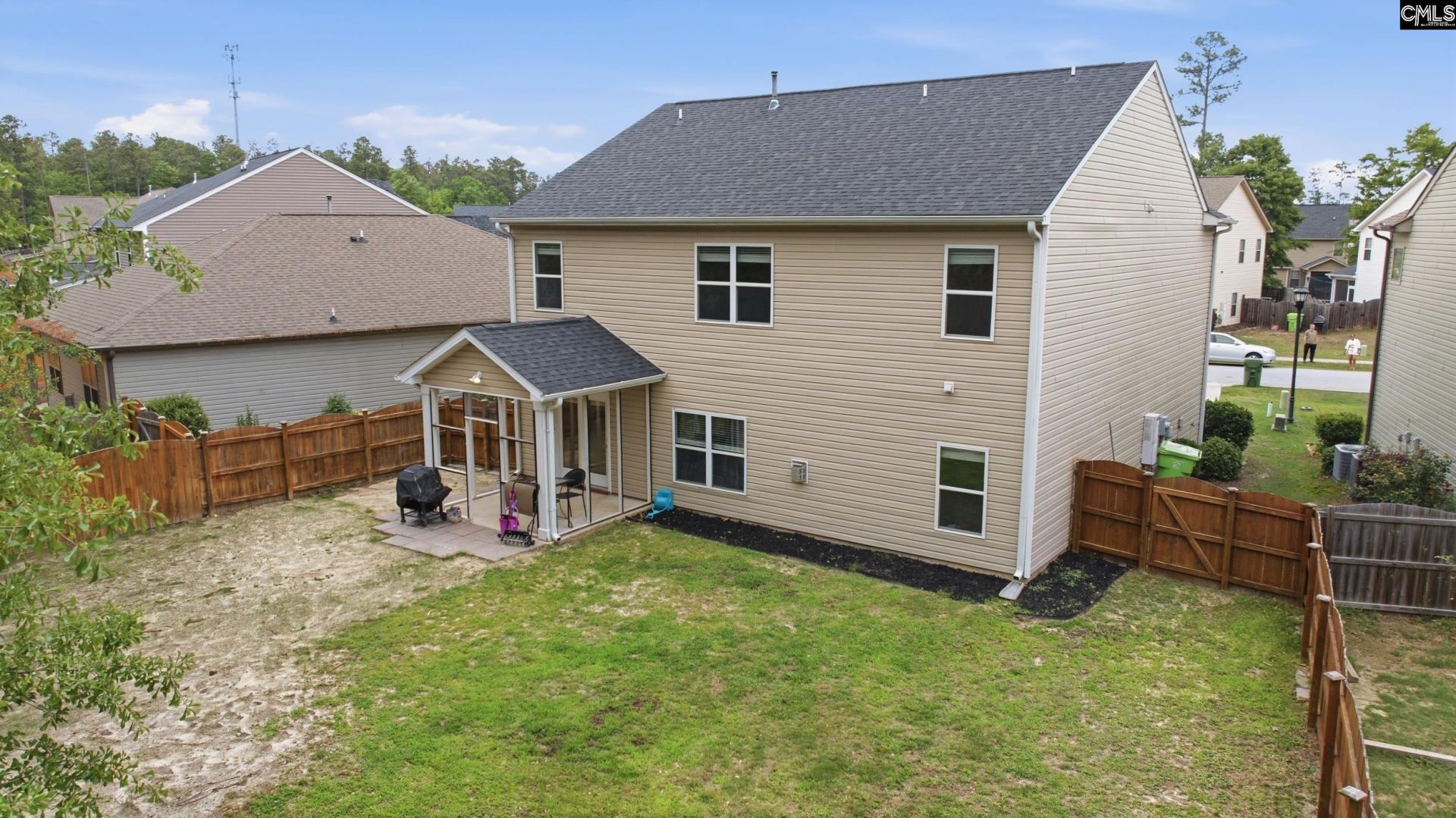 174 Coatbridge Drive Photo 32