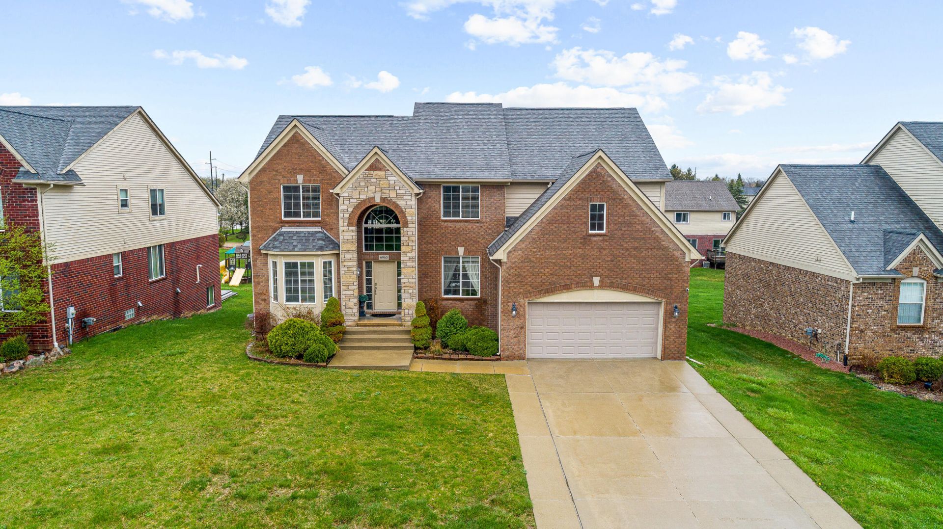 6960 Norway Drive, Troy, MI 48085 Main Photo