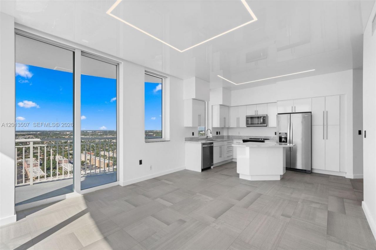1745 E Hallandale Beach Blvd , Unit PH05W, Hallandale Beach, FL 33009 Photo