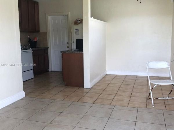 640 SW 7th St , Homestead, FL 33030