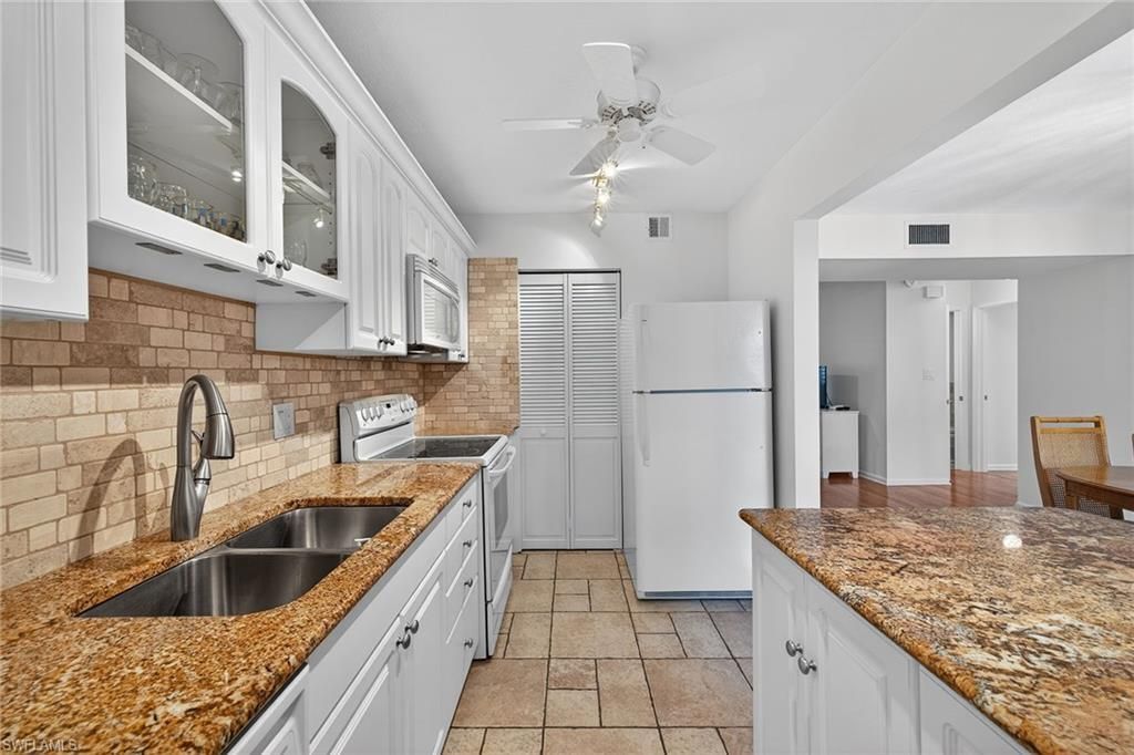 788 Park Shore Dr, Unit C25, Naples, FL 34103 Photo
