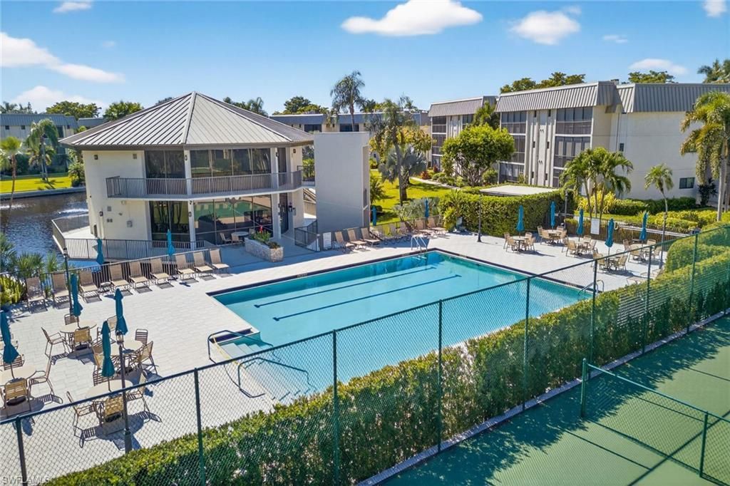 788 Park Shore Dr, Unit C25, Naples, FL 34103 Photo