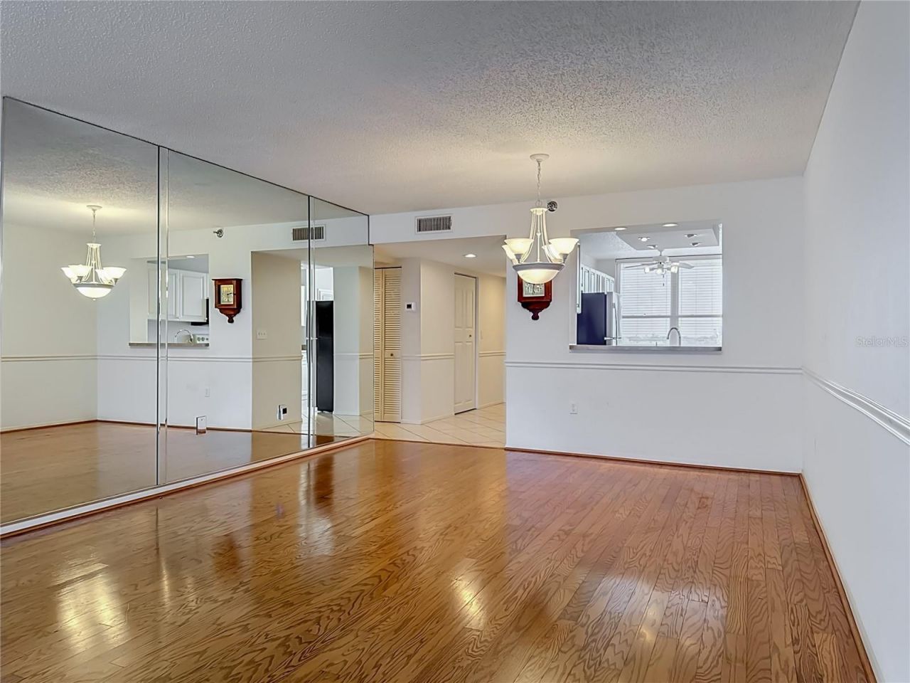 3740 Pinebrook Circle , Unit 607, Bradenton, FL 34209 Photo