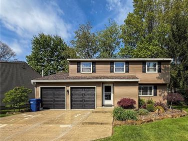 724 Indiana Avenue, McDonald, OH 44437
