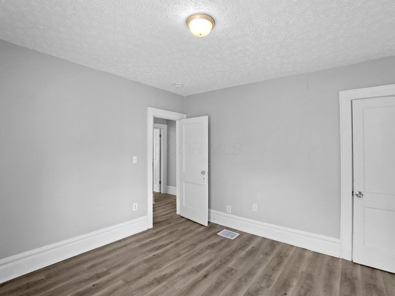 158-160 Midland Avenue, Columbus, OH 43223 Photo 17