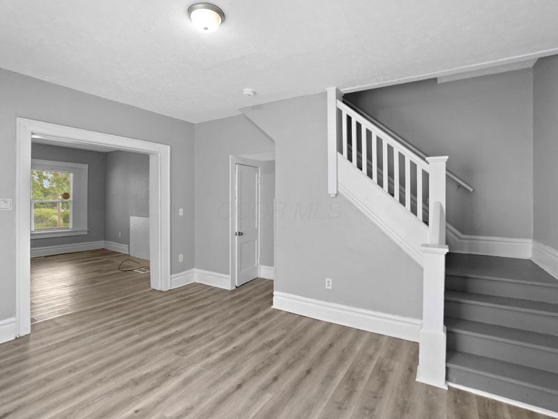 158-160 Midland Avenue, Columbus, OH 43223 Photo 7