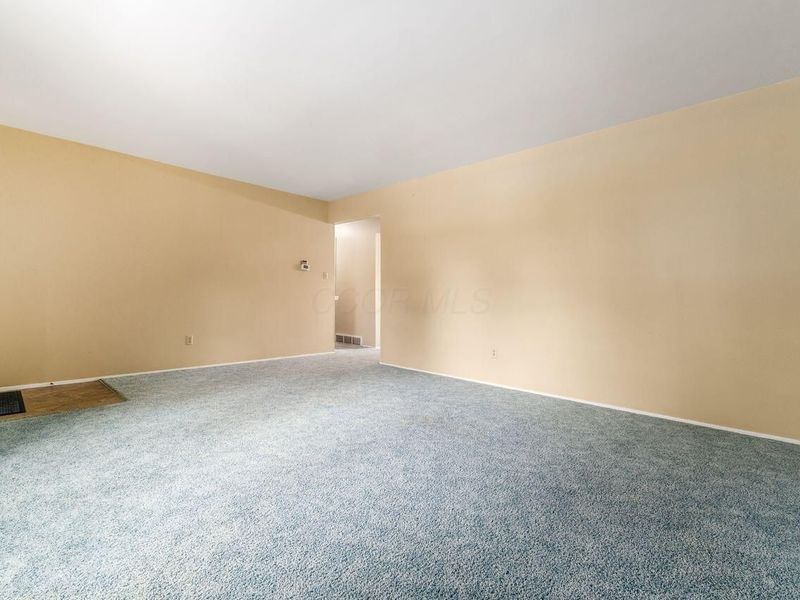 6959 Ardelle Drive, Reynoldsburg, OH 43068 Photo 15