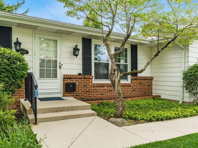 6959 Ardelle Drive, Reynoldsburg, OH 43068 Photo 3