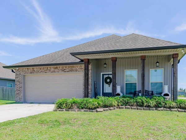 216 Shadow Pointe Road, Thibodaux, LA 70301