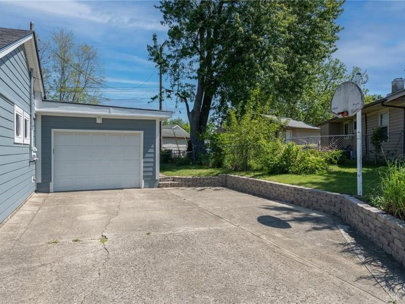 2757 Danz Avenue, Kettering, OH 45420 Photo 5