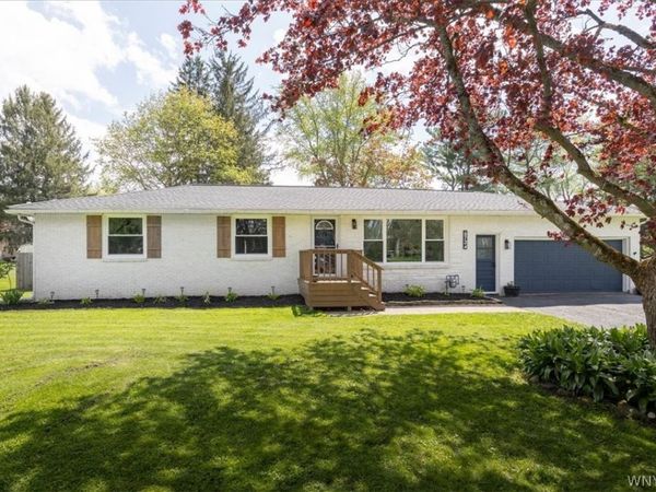 6734 Redwing Drive, Boston, NY 14025