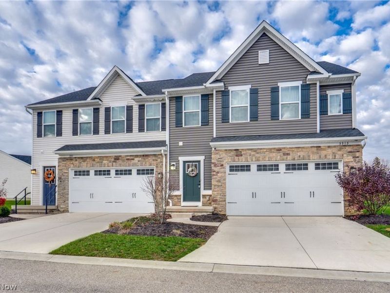 3313 Jackson Park Drive NW, Massillon, OH 44646 Photo 2