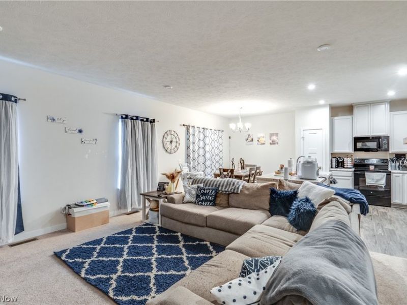 3313 Jackson Park Drive NW, Massillon, OH 44646 Photo 5