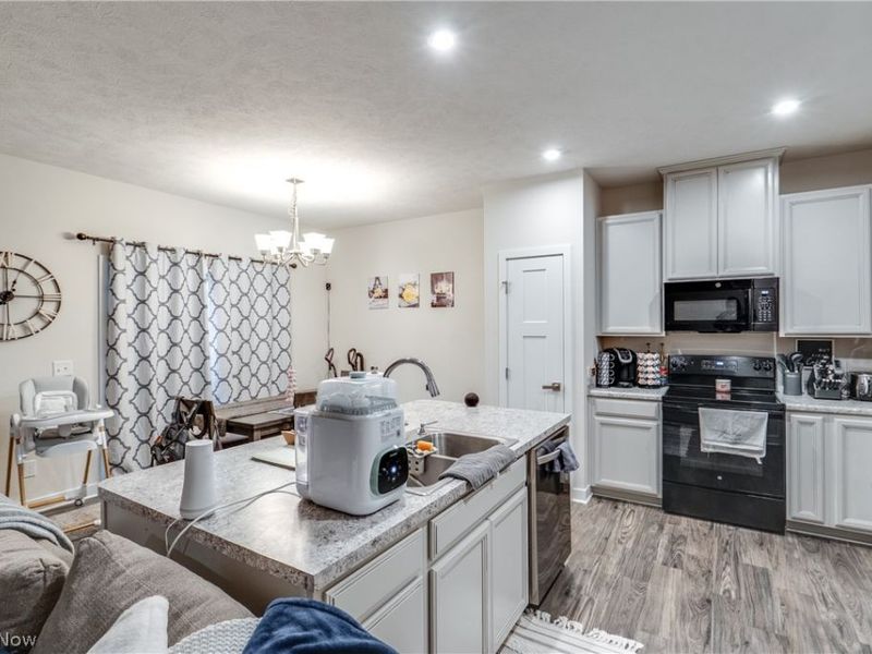 3313 Jackson Park Drive NW, Massillon, OH 44646 Photo 9