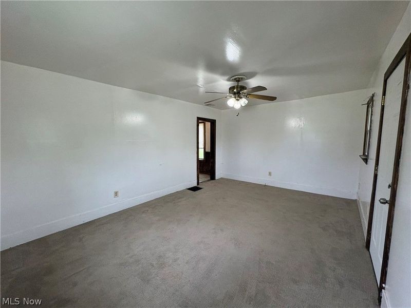 325 E High Street, Leetonia, OH 44431 Photo 15