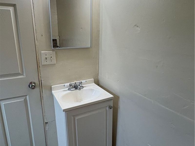 325 E High Street, Leetonia, OH 44431 Photo 19