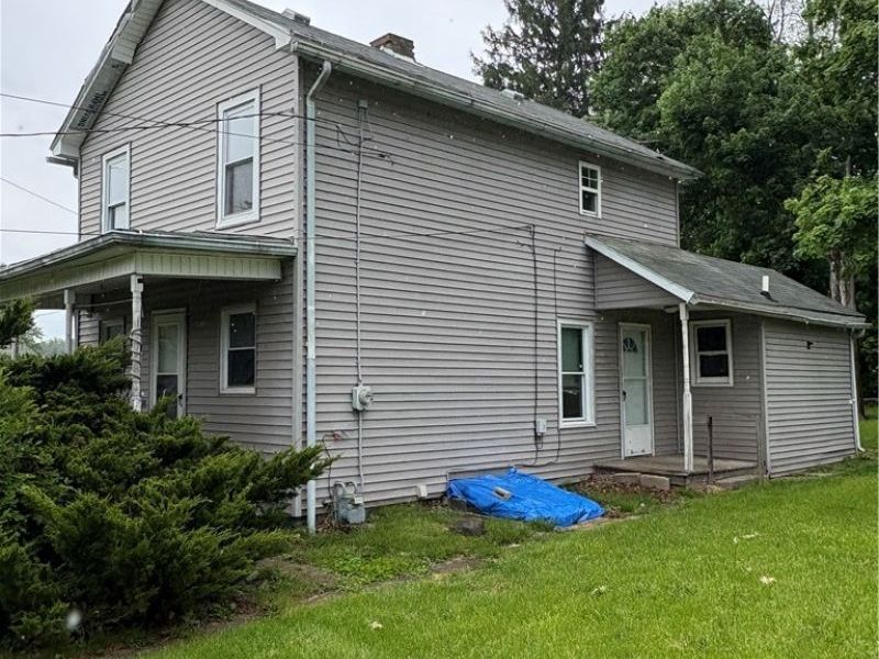 325 E High Street, Leetonia, OH 44431 Photo 2
