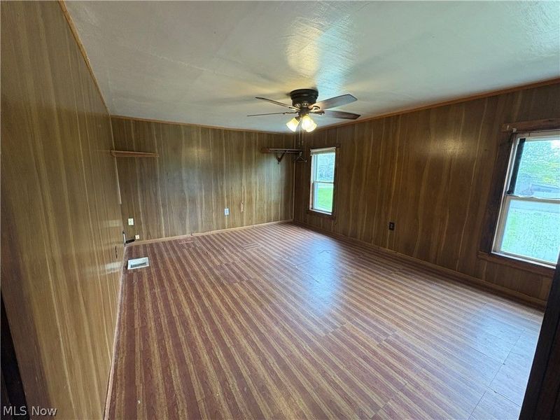 325 E High Street, Leetonia, OH 44431 Photo 23