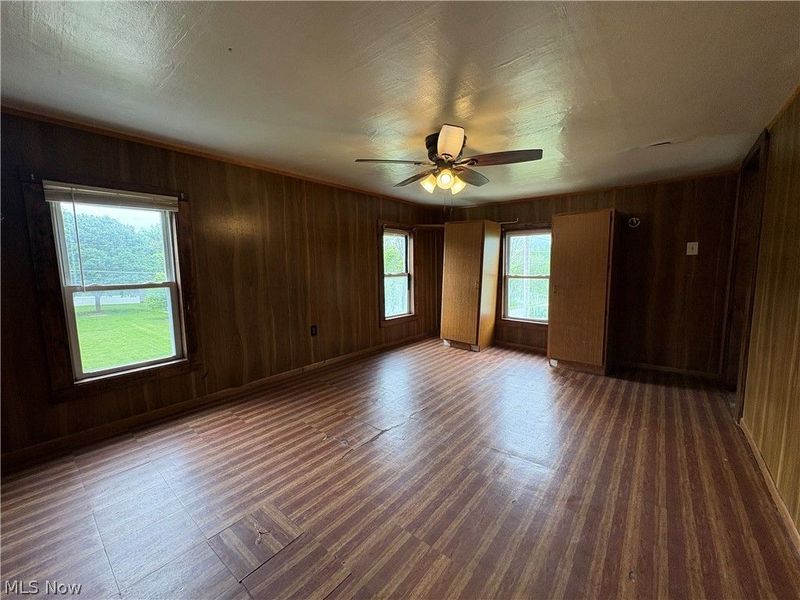325 E High Street, Leetonia, OH 44431 Photo 24