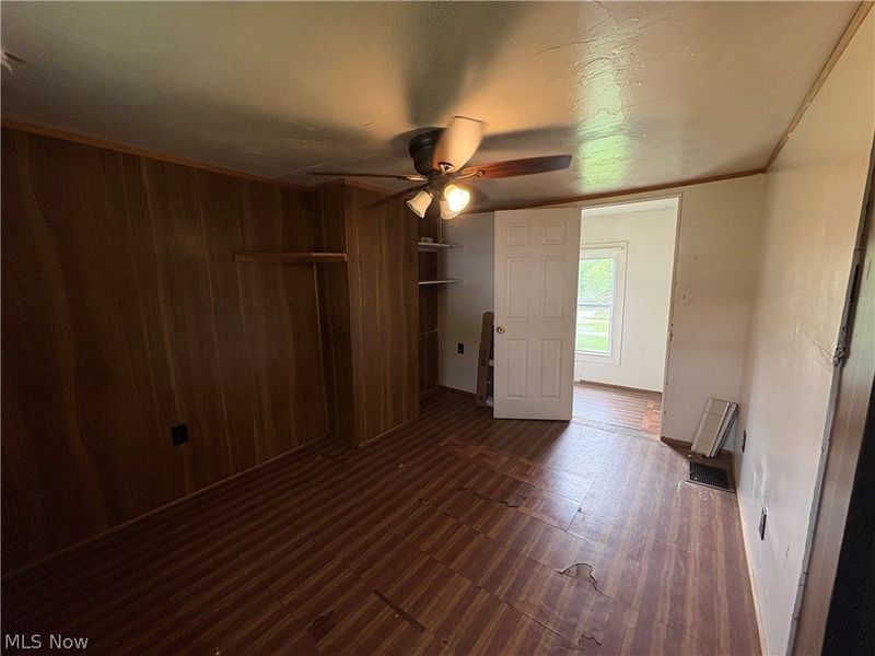 325 E High Street, Leetonia, OH 44431 Photo 29