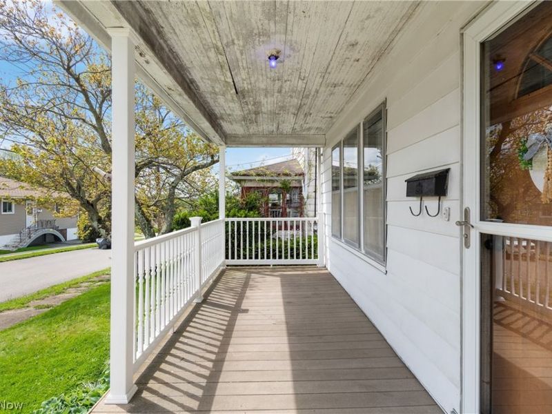 168 22nd Street NW, Barberton, OH 44203 Photo 3