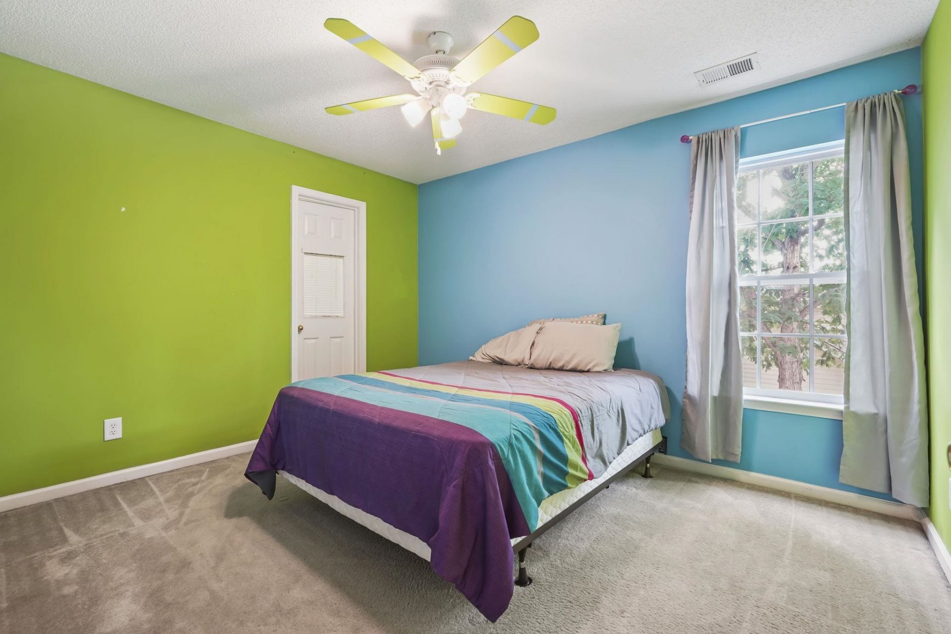 147 Tibton Circle Photo 18