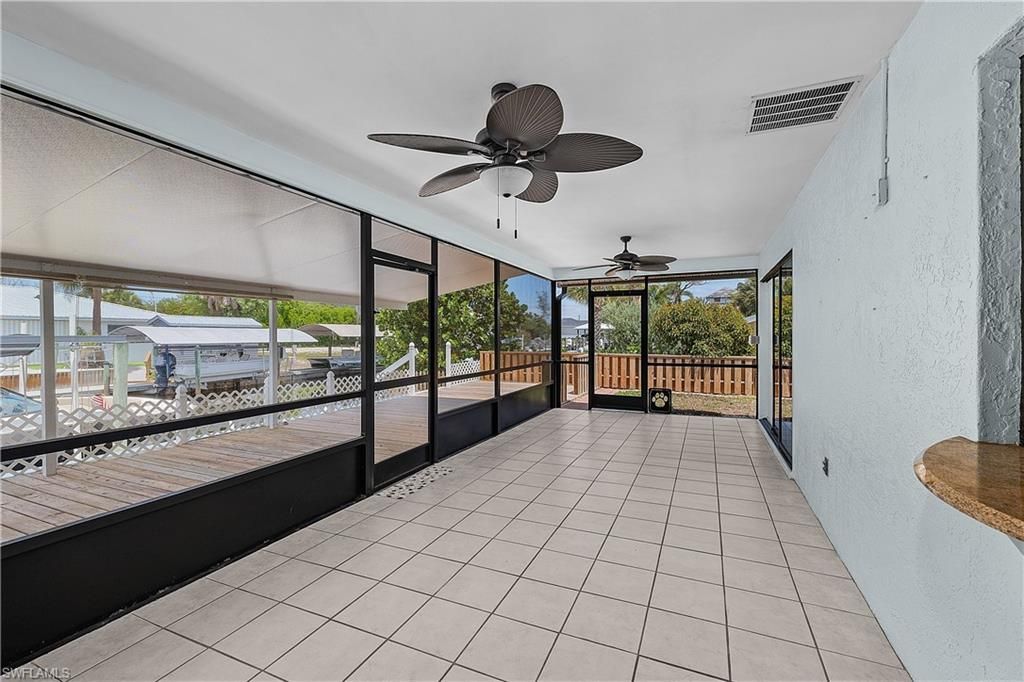 16201 Porto Bello St, Bokeelia, FL 33922 Photo