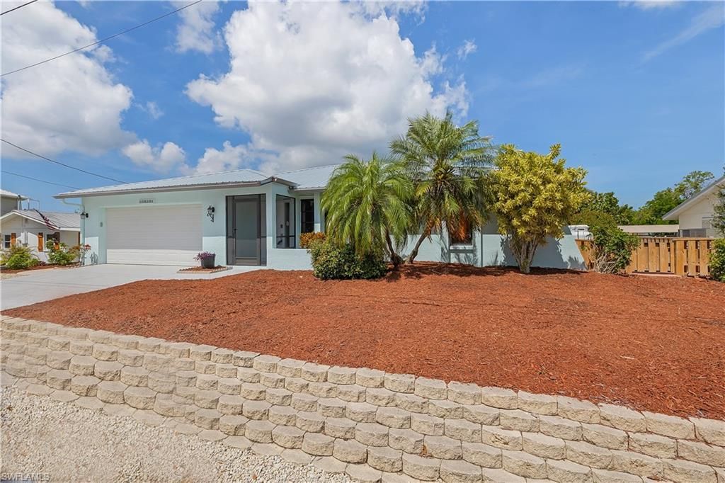 16201 Porto Bello St, Bokeelia, FL 33922 Photo