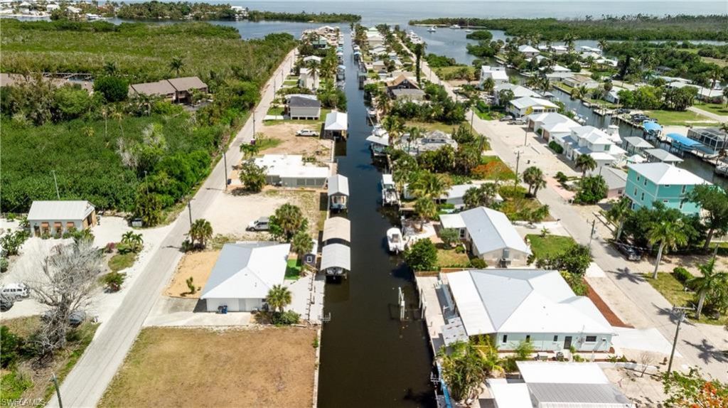 16201 Porto Bello St, Bokeelia, FL 33922 Photo