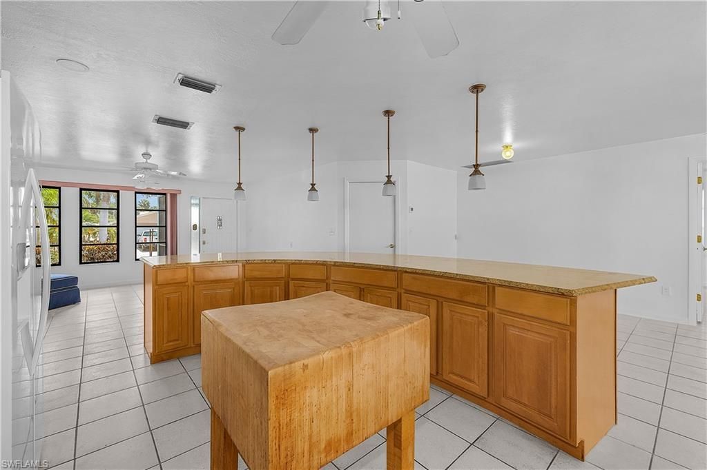 16201 Porto Bello St, Bokeelia, FL 33922 Photo