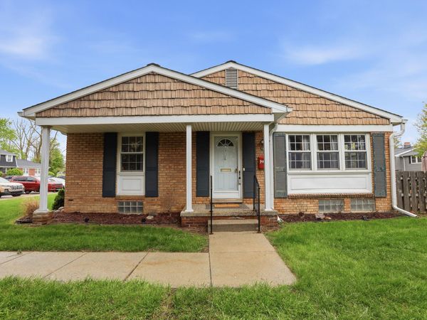 19677 Ironwood Court, Northville, MI 48167