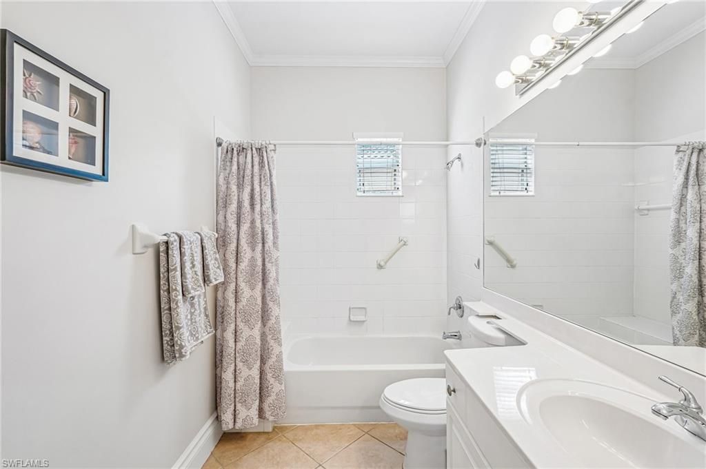 7859 Sanctuary Cir, Unit 2, Naples, FL 34104 Photo